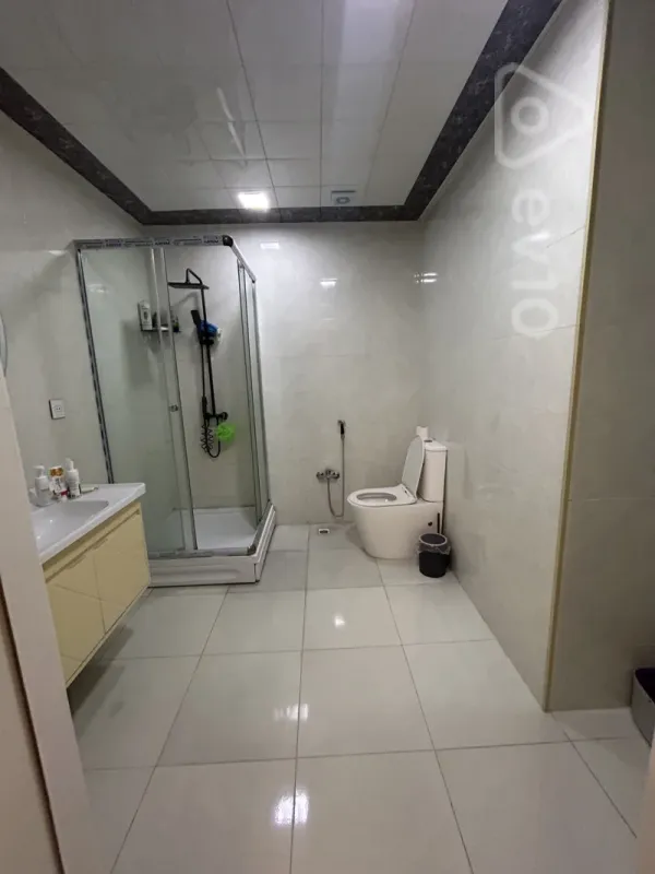 Satılır 2 otaqlı yeni tikili 78.5 m²