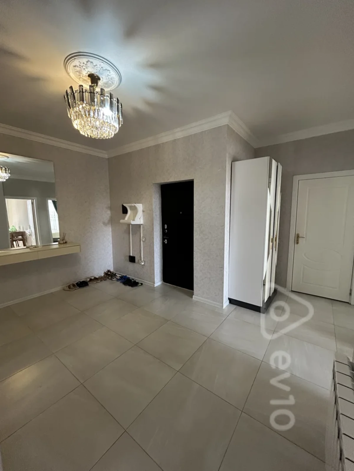 Satılır 2 otaqlı yeni tikili 78.5 m²