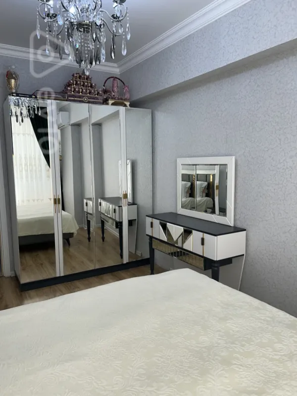 Satılır 2 otaqlı yeni tikili 78.5 m²