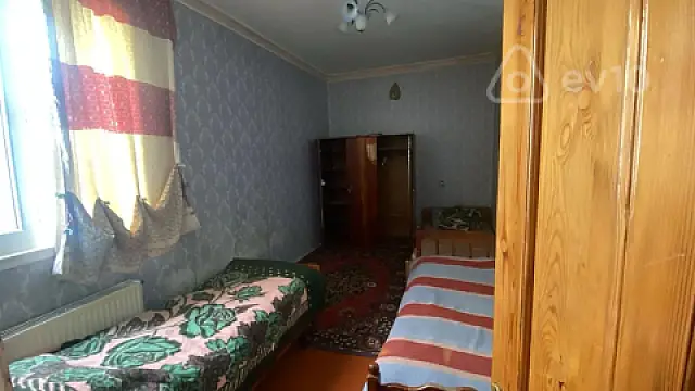 Kirayə verilir 3 otaqlı həyət evi 90 m²