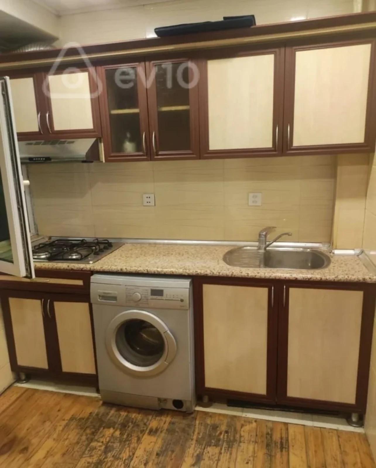 Kirayə verilir 2 otaqlı yeni tikili 60 m²