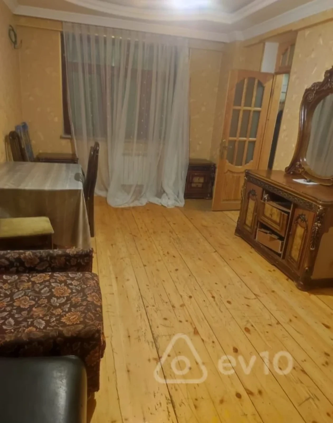 Kirayə verilir 2 otaqlı yeni tikili 60 m²
