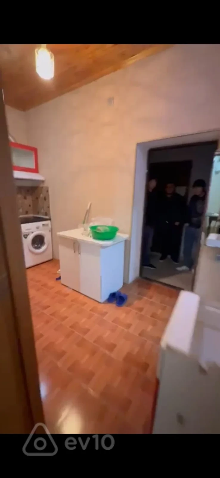 Kirayə verilir 2 otaqlı yeni tikili 52 m²