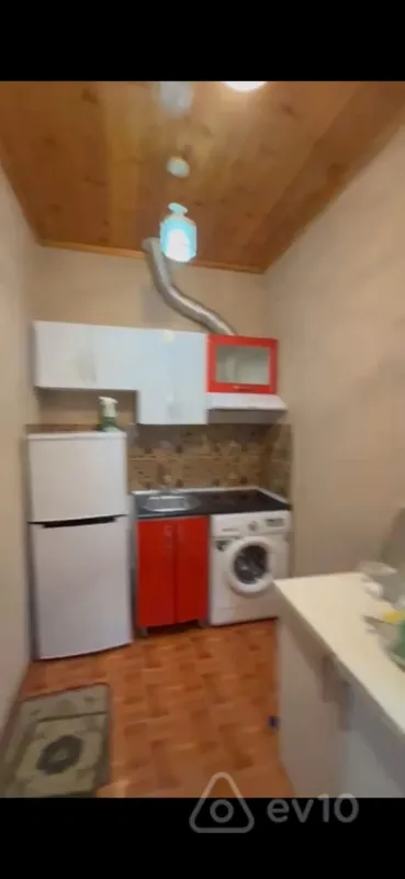 Kirayə verilir 2 otaqlı yeni tikili 52 m²