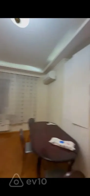 Kirayə verilir 2 otaqlı yeni tikili 52 m²