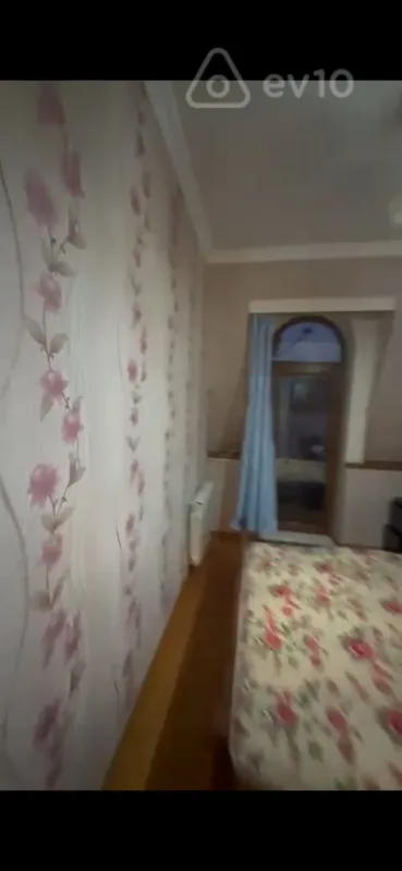 Kirayə verilir 2 otaqlı yeni tikili 52 m²