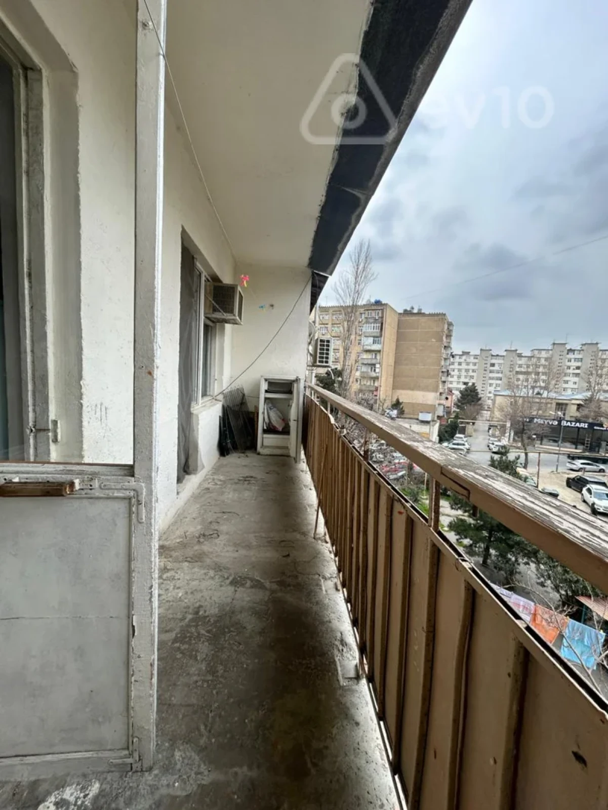 Satılır 3 otaqlı köhnə tikili 85 m²
