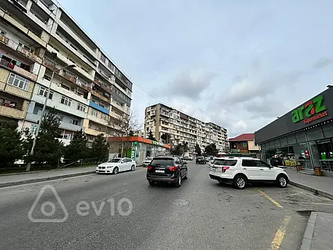 Satılır 3 otaqlı köhnə tikili 85 m² — Bakı, Xətai 3 otaq 85.00 m²