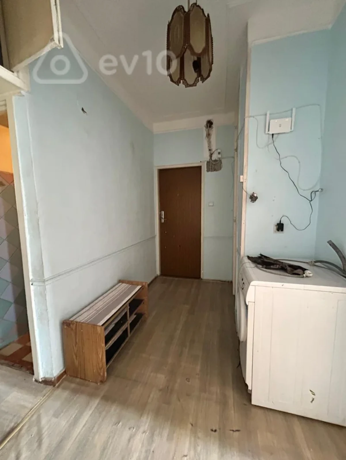 Satılır 3 otaqlı köhnə tikili 85 m²