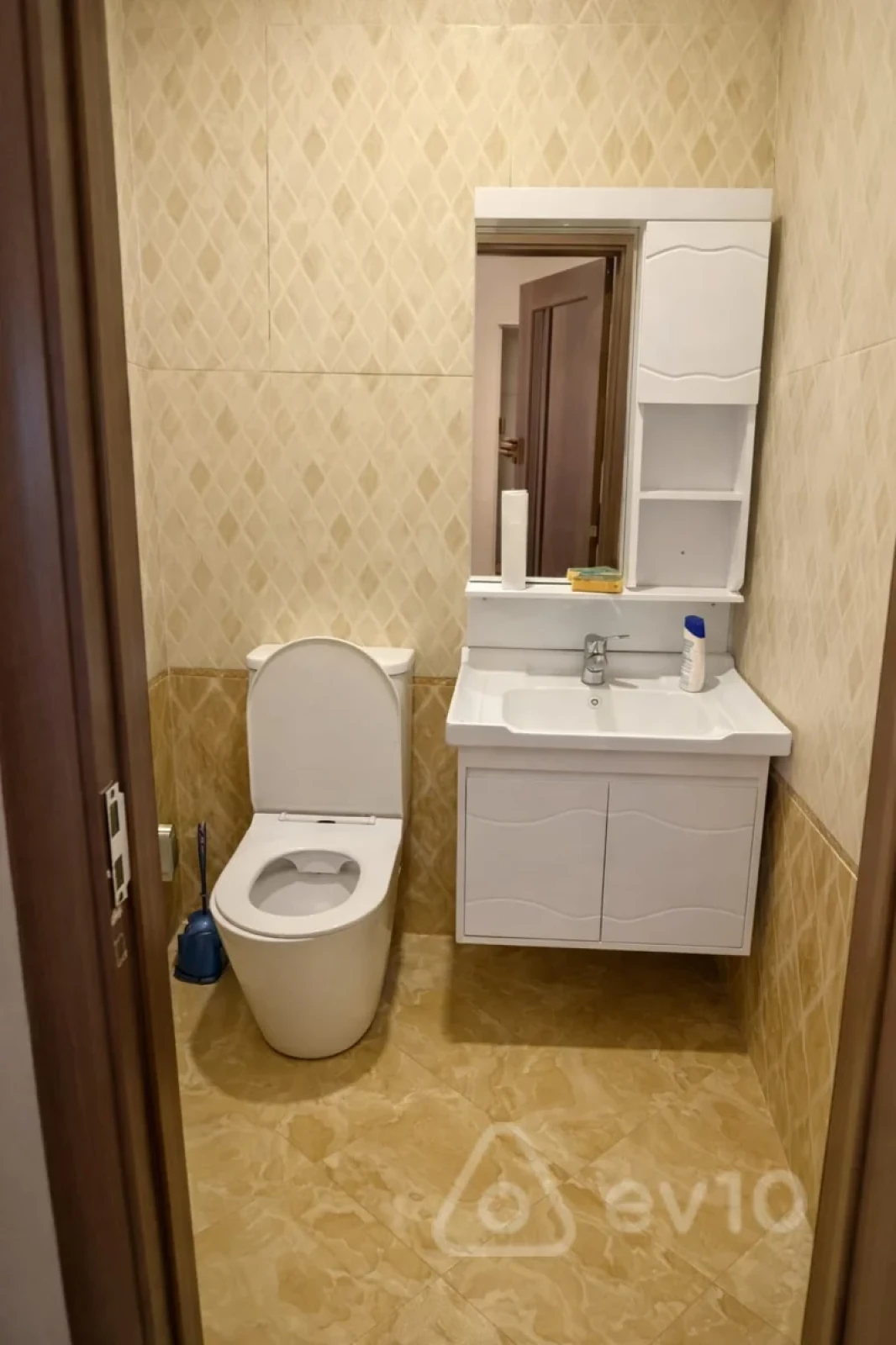 Kirayə verilir 2 otaqlı yeni tikili 80 m²