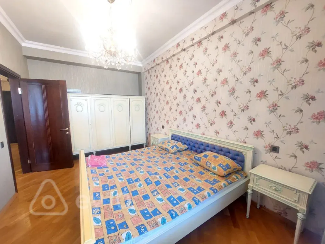 Satılır 2 otaqlı yeni tikili 60 m²