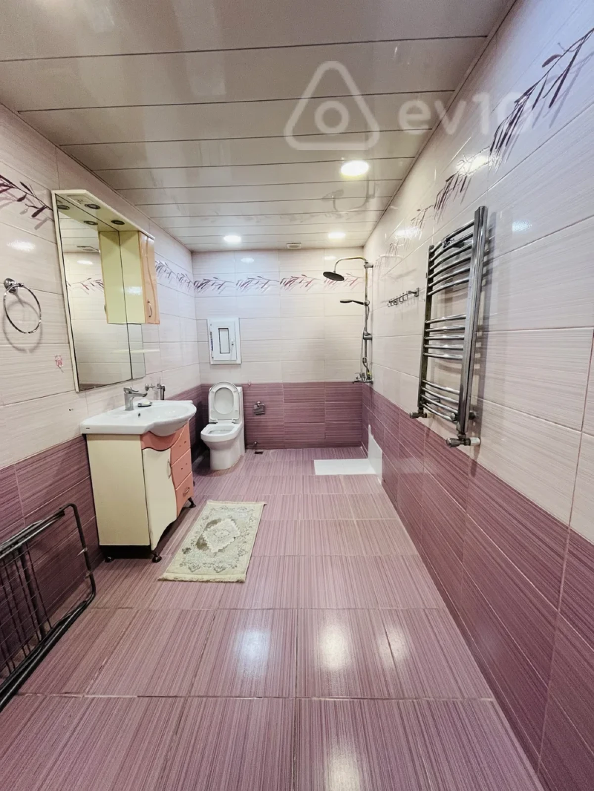 Kirayə verilir 3 otaqlı yeni tikili 120 m²