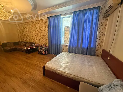 Kirayə verilir 3 otaqlı yeni tikili 90 m²