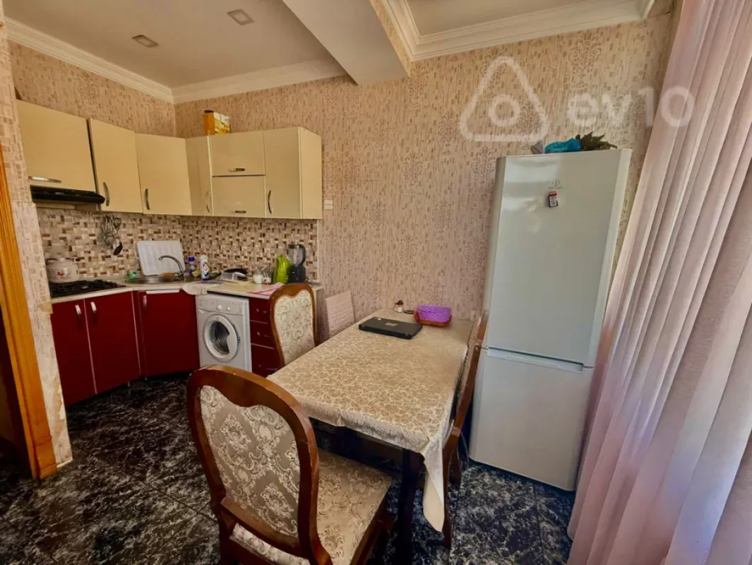 Kirayə verilir 3 otaqlı yeni tikili 90 m²