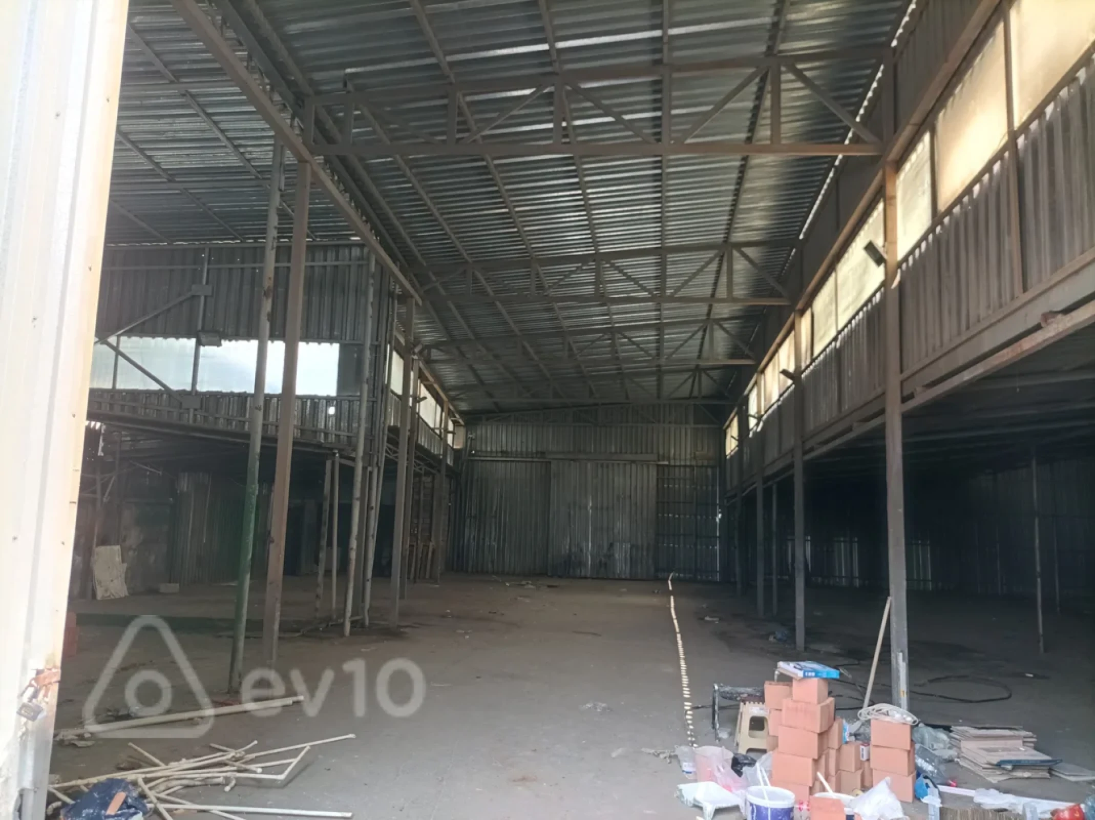 Kirayə verilir mənzil 500 m²