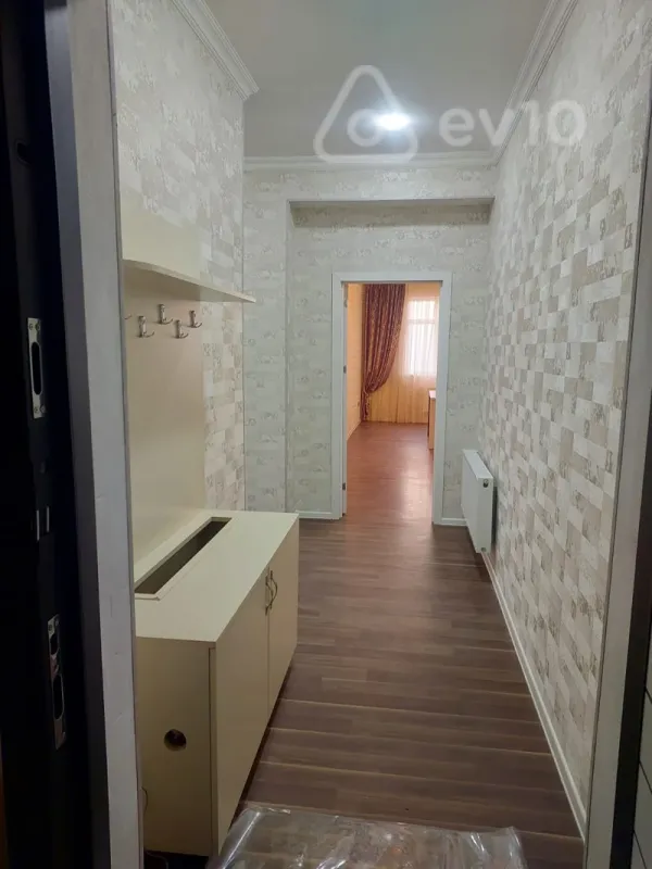 Kirayə verilir 3 otaqlı yeni tikili 100 m²