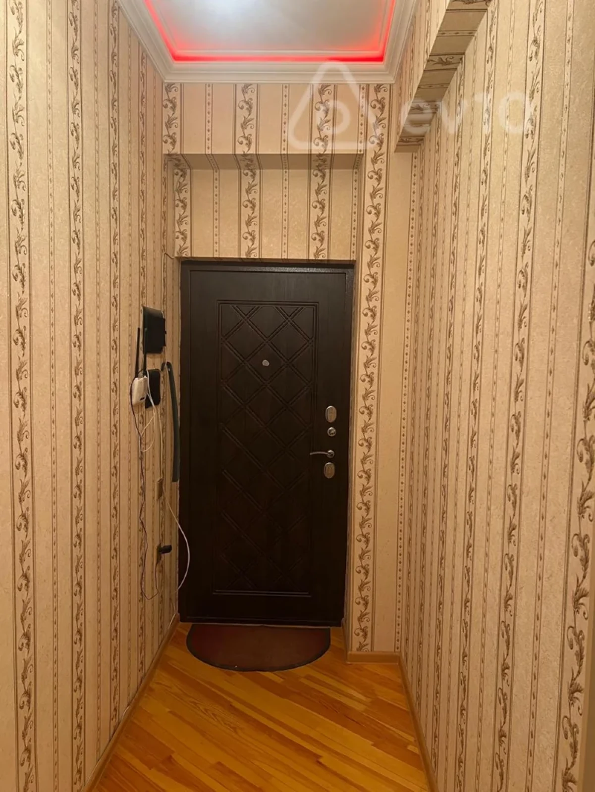 Kirayə verilir 2 otaqlı yeni tikili 70 m²