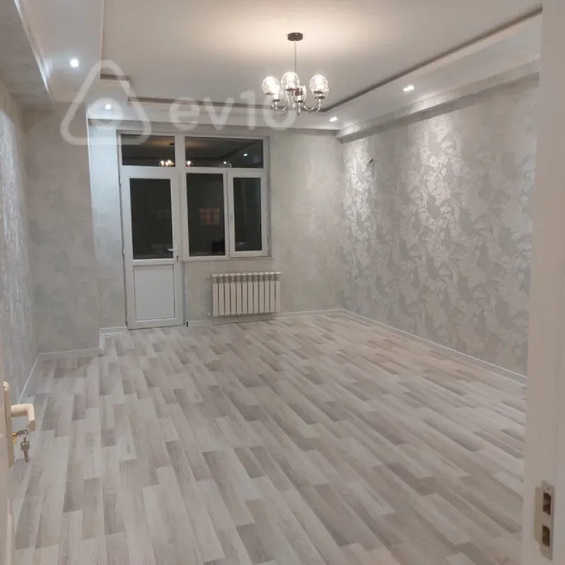 Kirayə verilir 3 otaqlı yeni tikili 130 m²