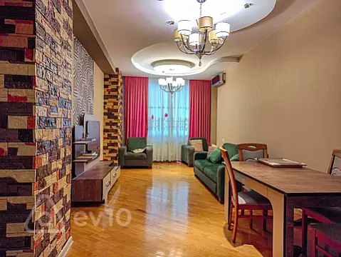 Kirayə verilir 3 otaqlı yeni tikili 140 m² — Bakı, Nizami 3 otaq 140.00 m²