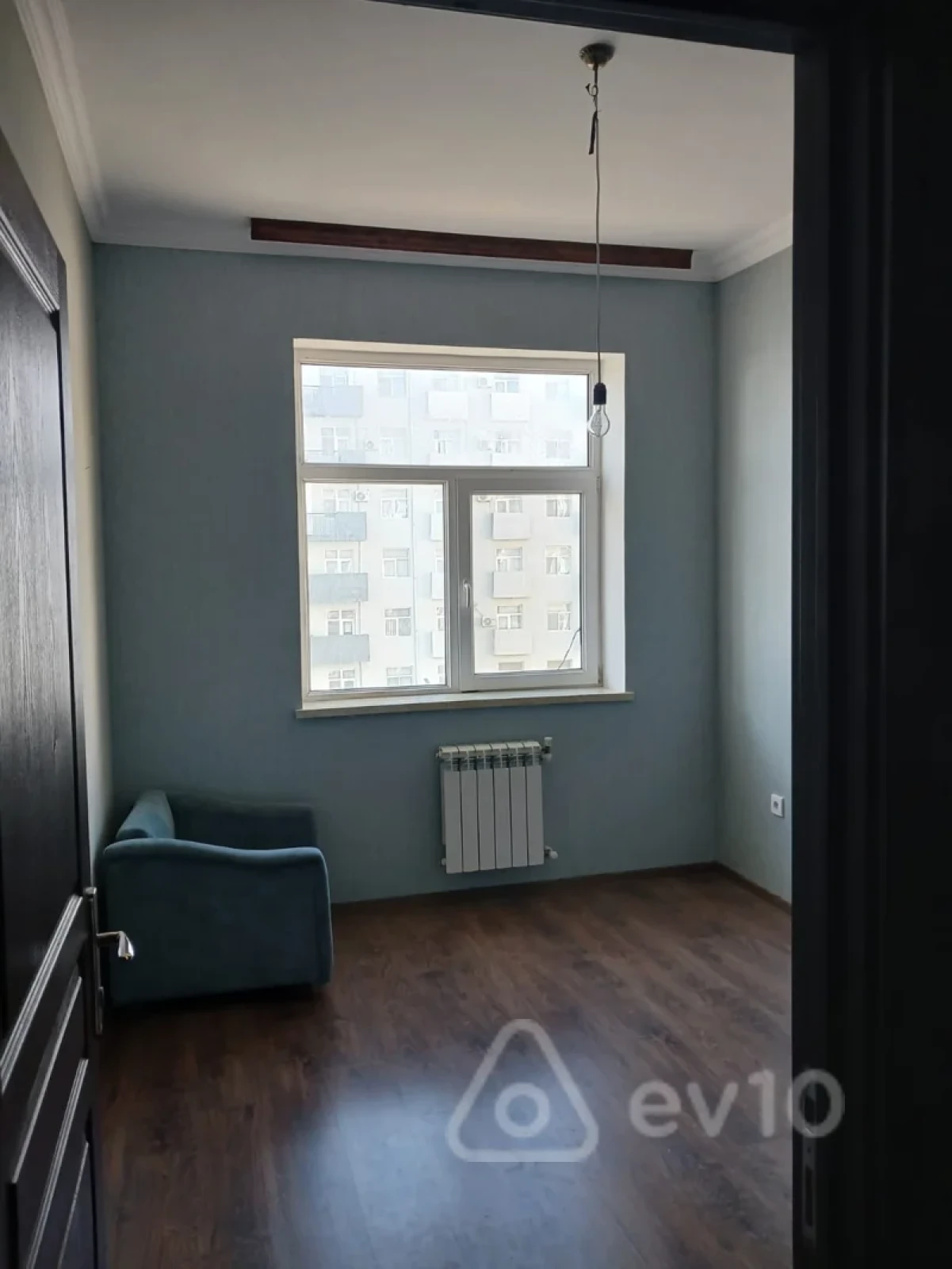 Satılır 3 otaqlı yeni tikili 75 m²