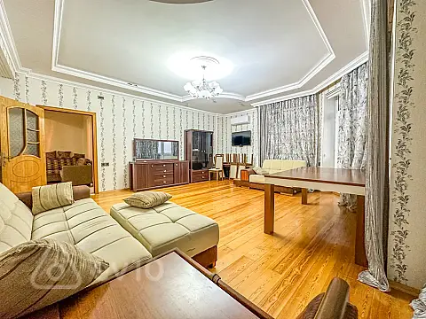 Kirayə verilir 3 otaqlı yeni tikili 135 m² — Bakı, Nizami 3 otaq 135.00 m²