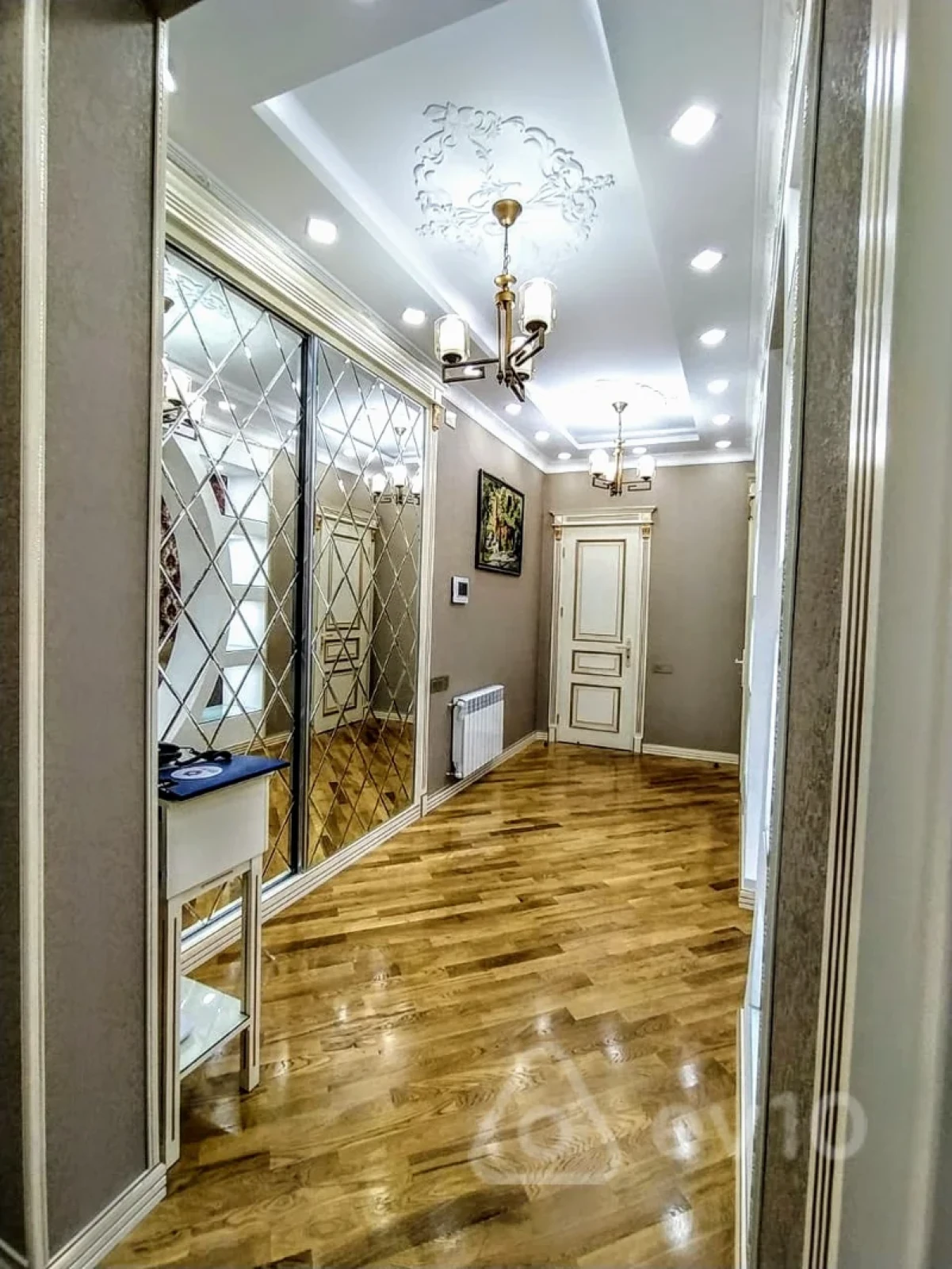 Kirayə verilir 3 otaqlı yeni tikili 100 m²