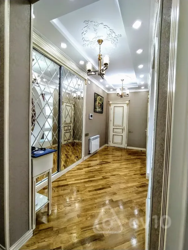 Kirayə verilir 3 otaqlı yeni tikili 100 m²