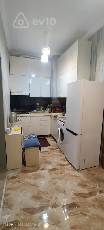Kirayə verilir 2 otaqlı yeni tikili 55 m²
