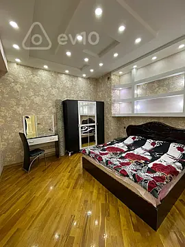 Kirayə verilir 3 otaqlı yeni tikili 100 m²