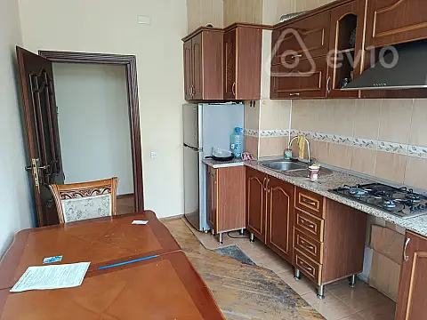 Kirayə verilir 3 otaqlı yeni tikili 94 m²