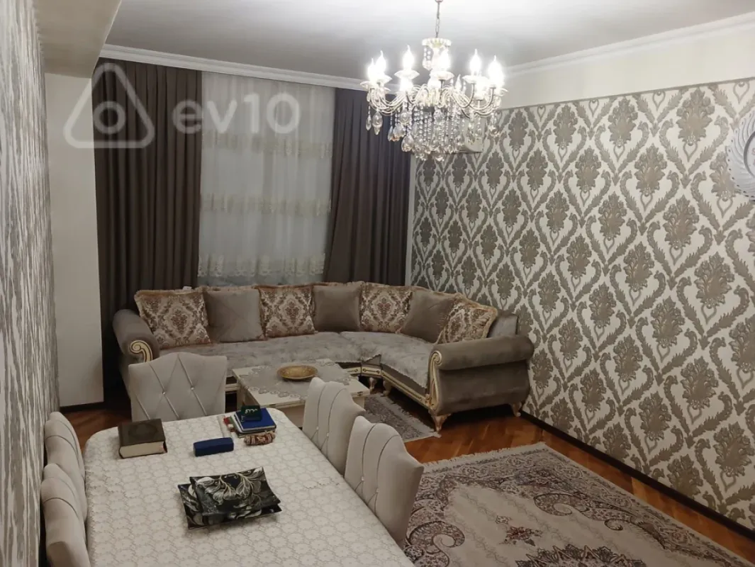 Satılır 2 otaqlı yeni tikili 72 m²