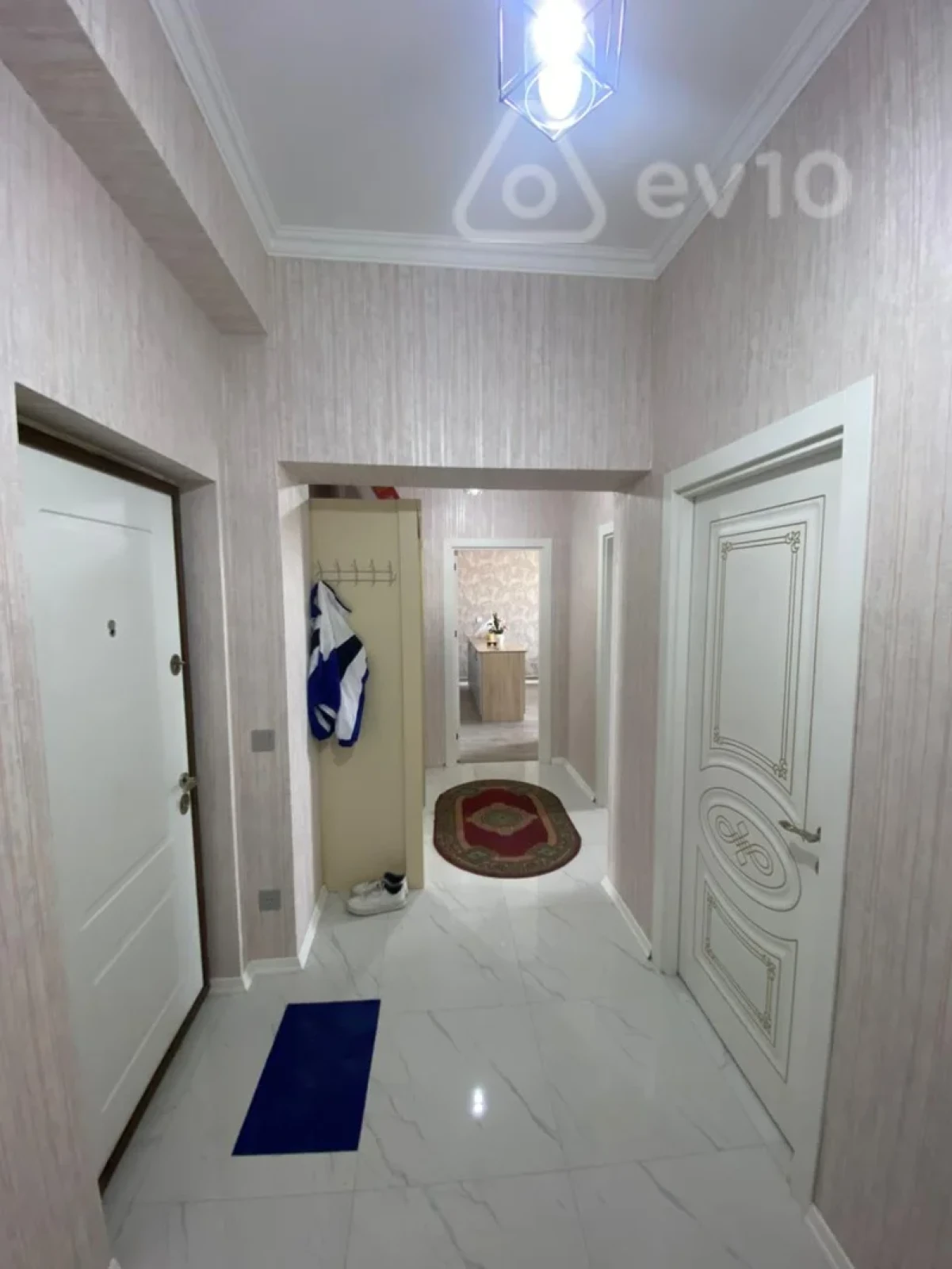 Kirayə verilir 3 otaqlı yeni tikili 78 m²
