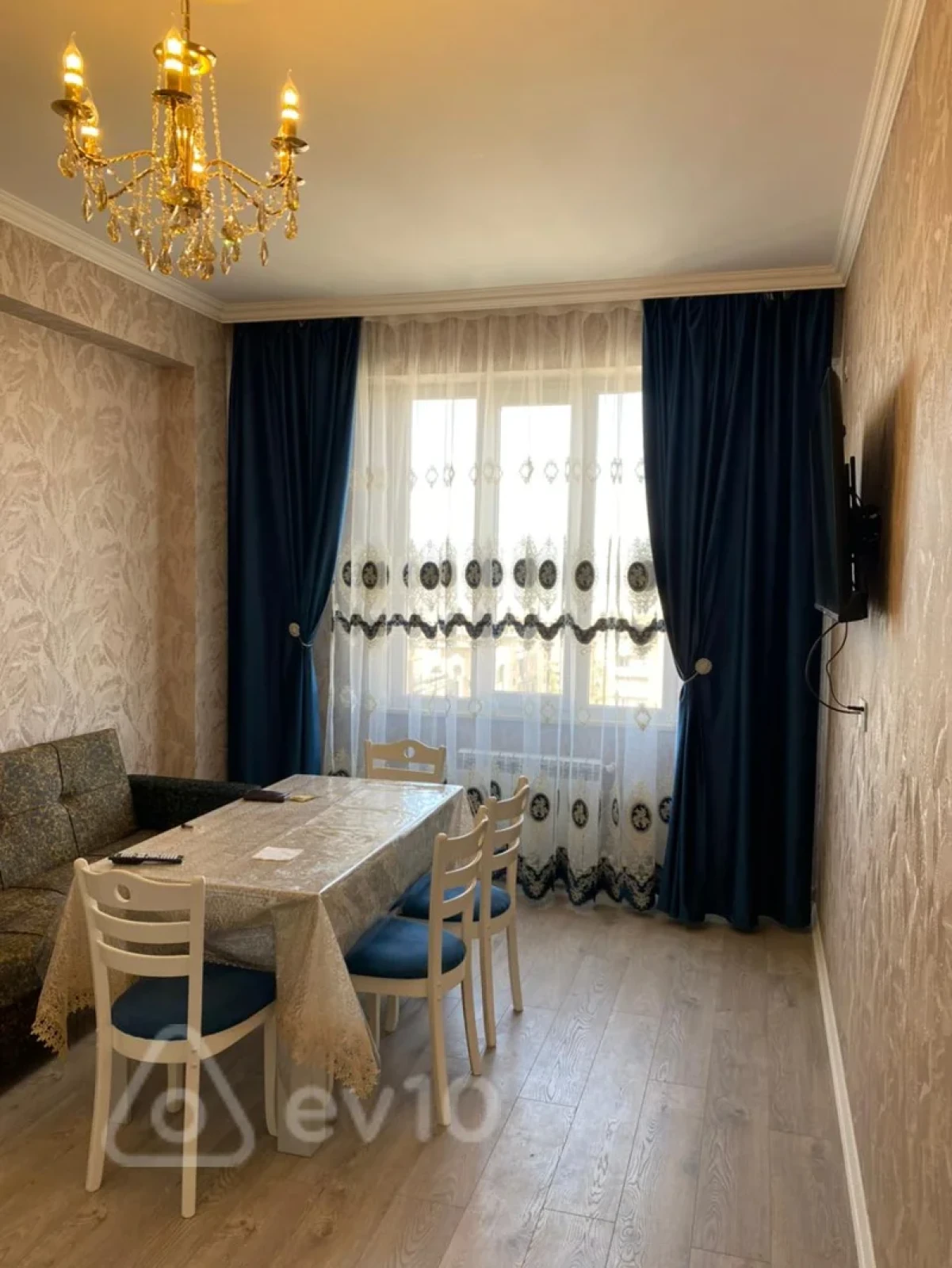 Kirayə verilir 3 otaqlı yeni tikili 78 m²