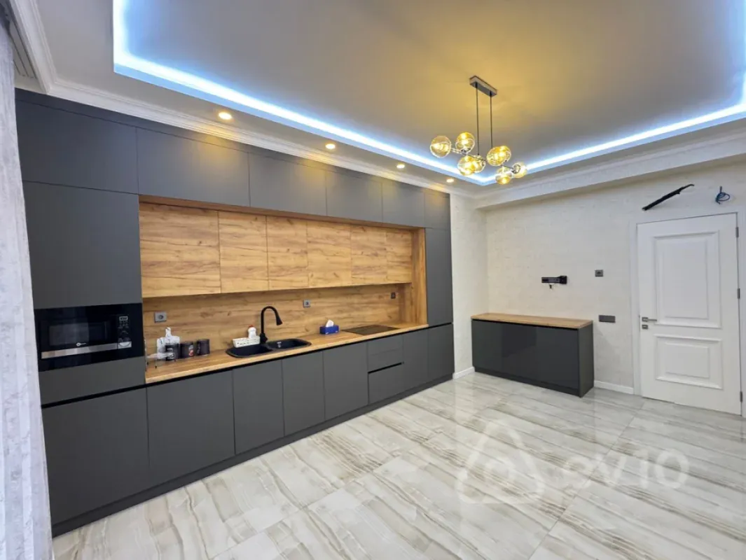 Kirayə verilir 2 otaqlı yeni tikili 110 m²