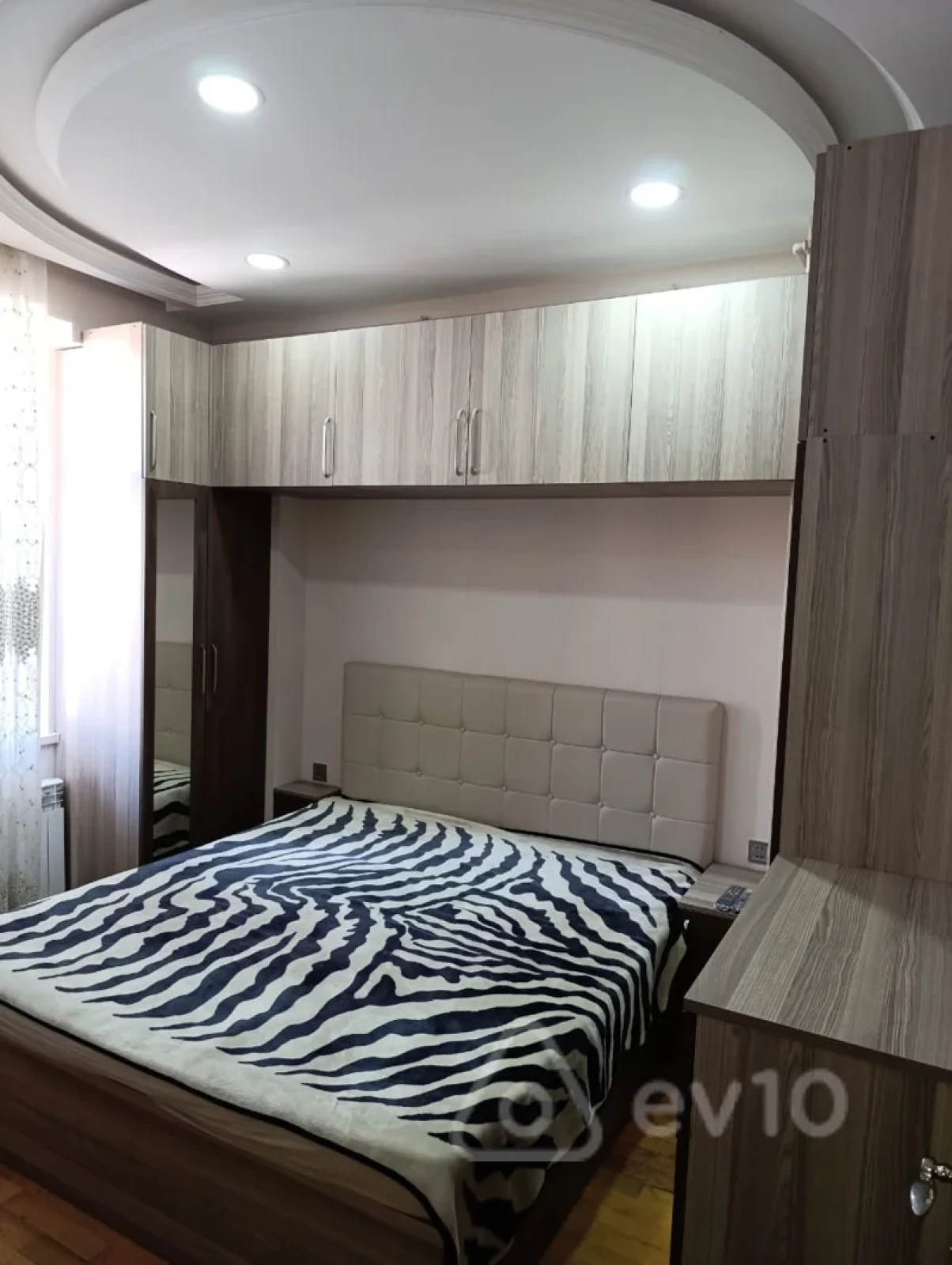 Satılır 2 otaqlı yeni tikili 55 m²