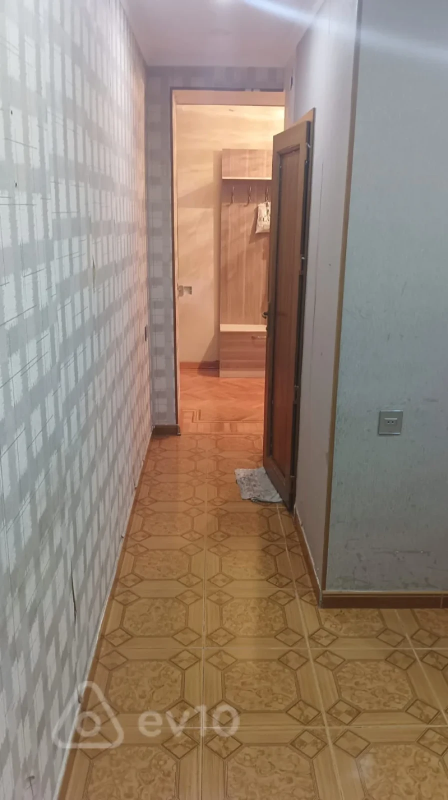 Kirayə verilir 3 otaqlı köhnə tikili 75 m²