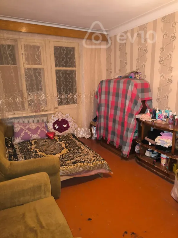 Kirayə verilir 2 otaqlı köhnə tikili 45 m²