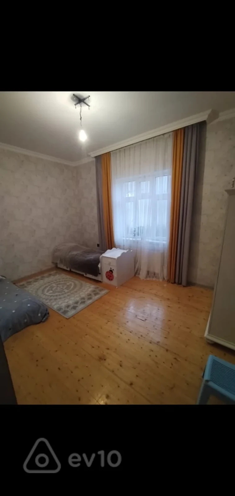 Satılır 4 otaqlı həyət evi 95 m²