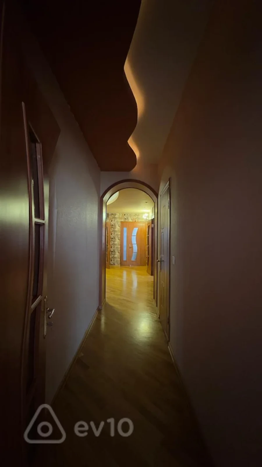 Satılır 4 otaqlı yeni tikili 191 m²