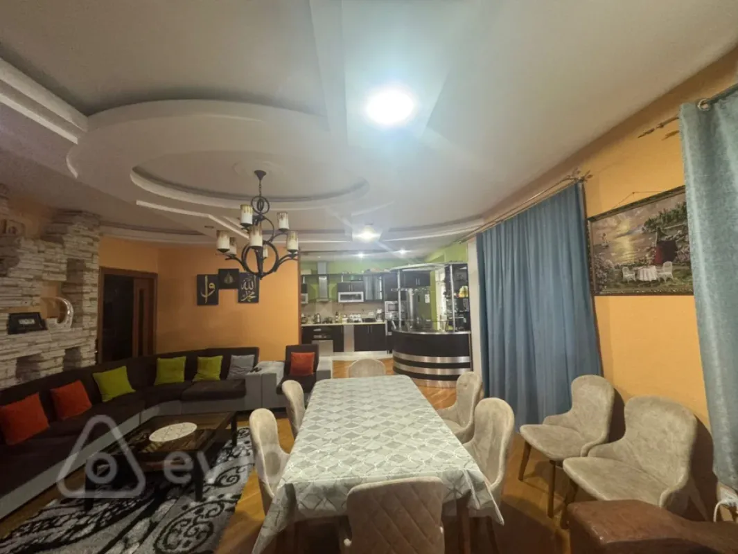 Satılır 4 otaqlı yeni tikili 191 m²