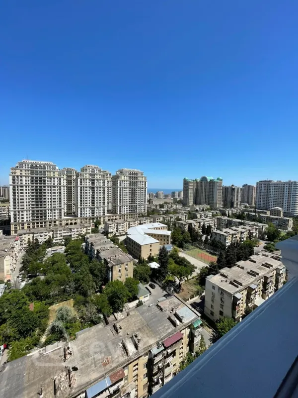 Kirayə verilir 3 otaqlı yeni tikili 90 m²