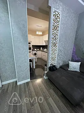 Kirayə verilir 3 otaqlı yeni tikili 90 m²