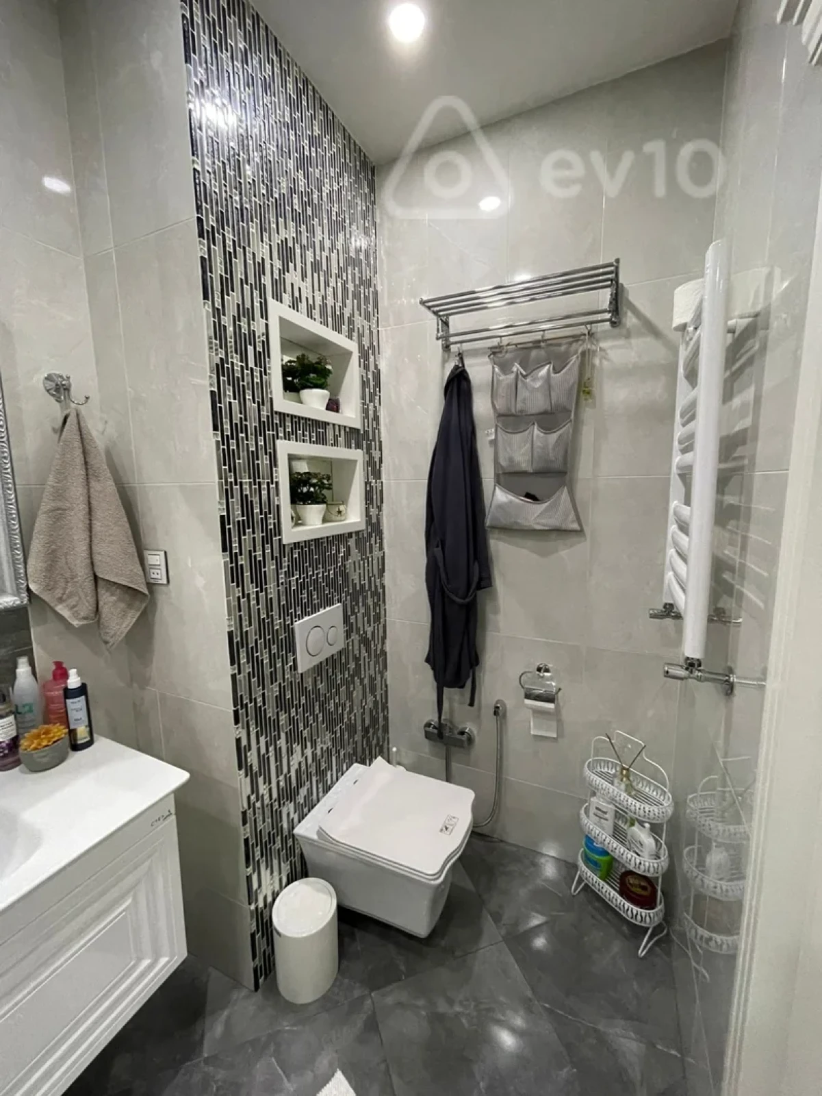 Kirayə verilir 3 otaqlı yeni tikili 90 m²