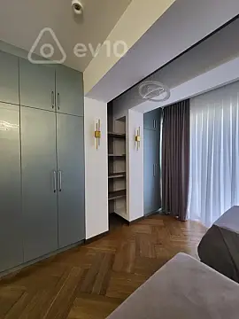Kirayə verilir 3 otaqlı yeni tikili 100 m²
