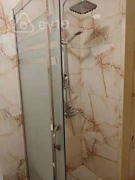 Kirayə verilir 3 otaqlı yeni tikili 70 m²