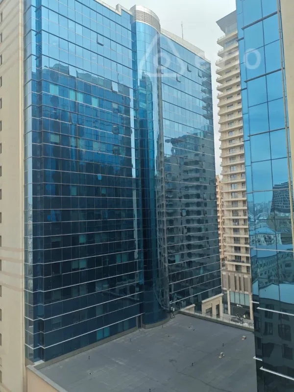 Kirayə verilir 3 otaqlı yeni tikili 70 m²