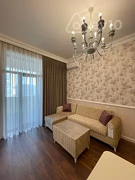 Kirayə verilir 2 otaqlı yeni tikili 70 m²
