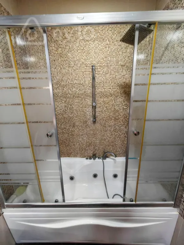 Kirayə verilir 2 otaqlı yeni tikili 150 m²