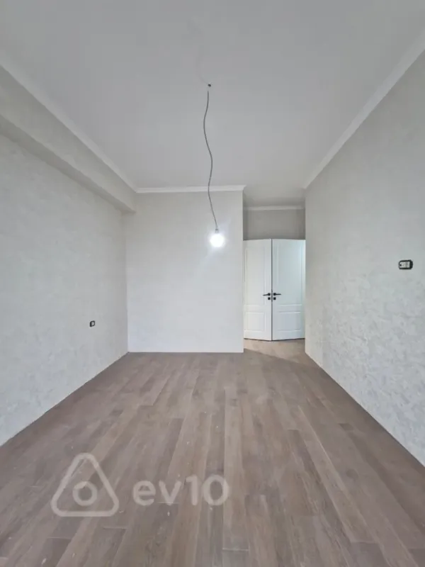 Satılır 3 otaqlı yeni tikili 96.3 m²