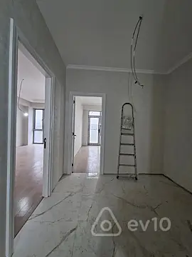 Satılır 3 otaqlı yeni tikili 96.3 m²